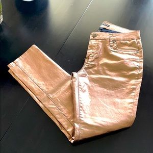 Boston Proper Rose Gold Metallic Coated Jeans Sz 6 good preloved condition